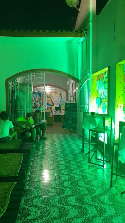 "Le Chat Qui Peche" Hostel A 150 Metros Da Praia De Pajucara Maceió Εξωτερικό φωτογραφία